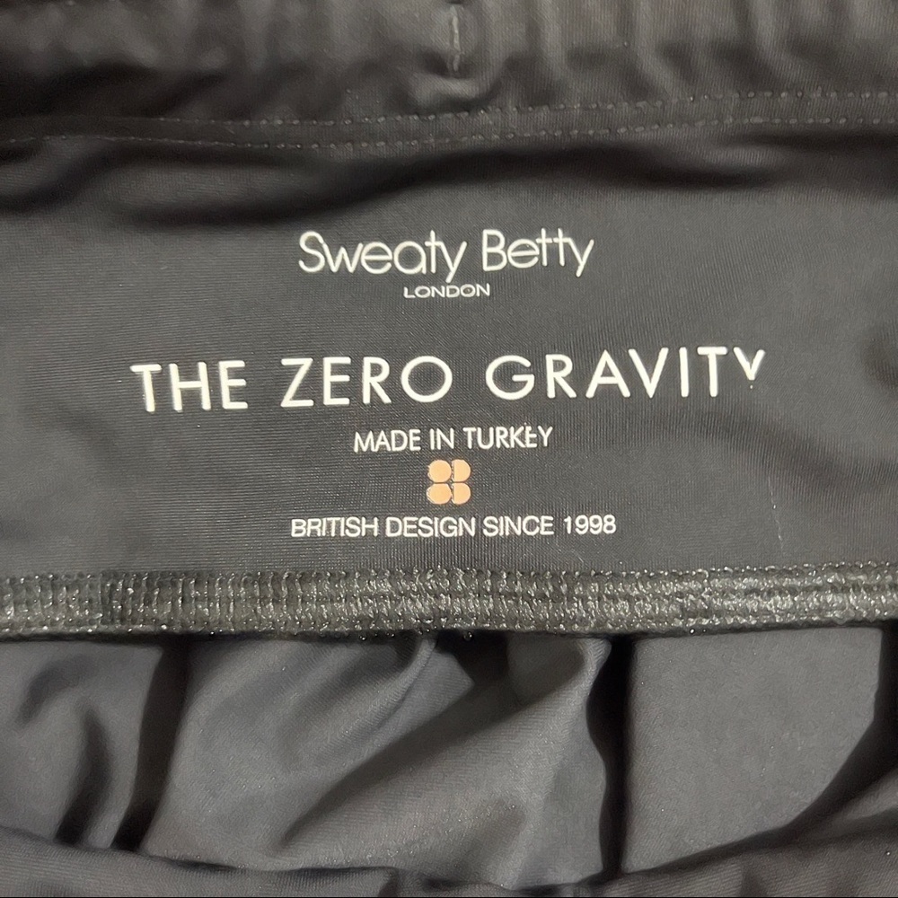 Sweaty Betty Zero Gravity Crop Run Leggings Black Size XS Perforated Sides - Picture 8 of 9
